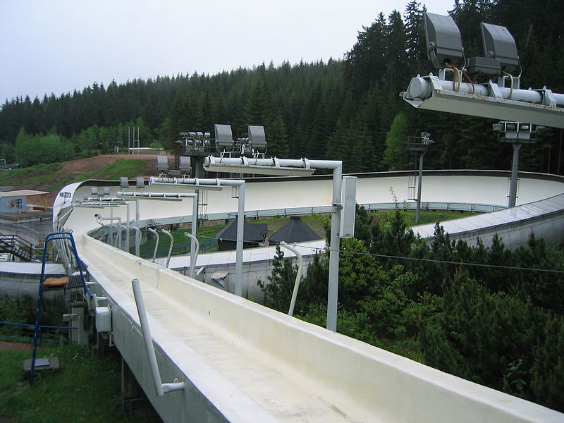 MINHA AVENTURA EM UM BOBSLED